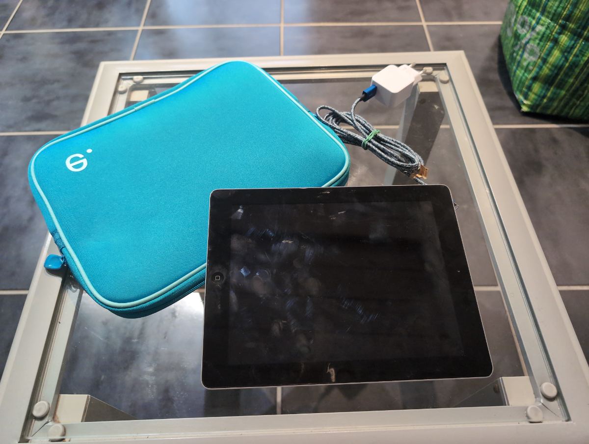 Apple Apple iPad 4 – A1458 — Tablette reconditionné par la recyclerie Ressources